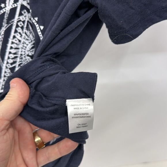 Women’s dark blue native my style shirt sz Small - Picture 4 of 4